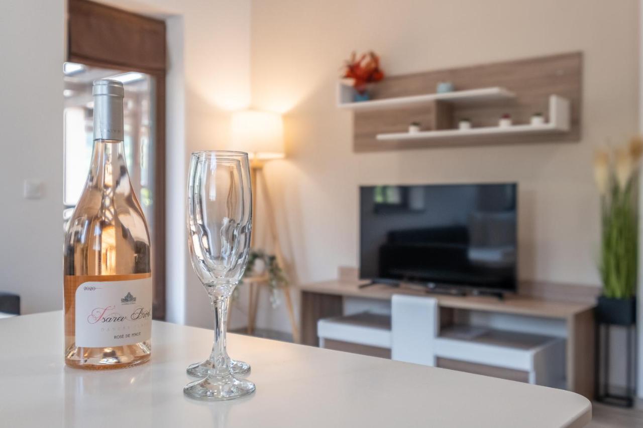 Tarnovgrad Apartments - Free Parking Veliko Turnovo Bagian luar foto