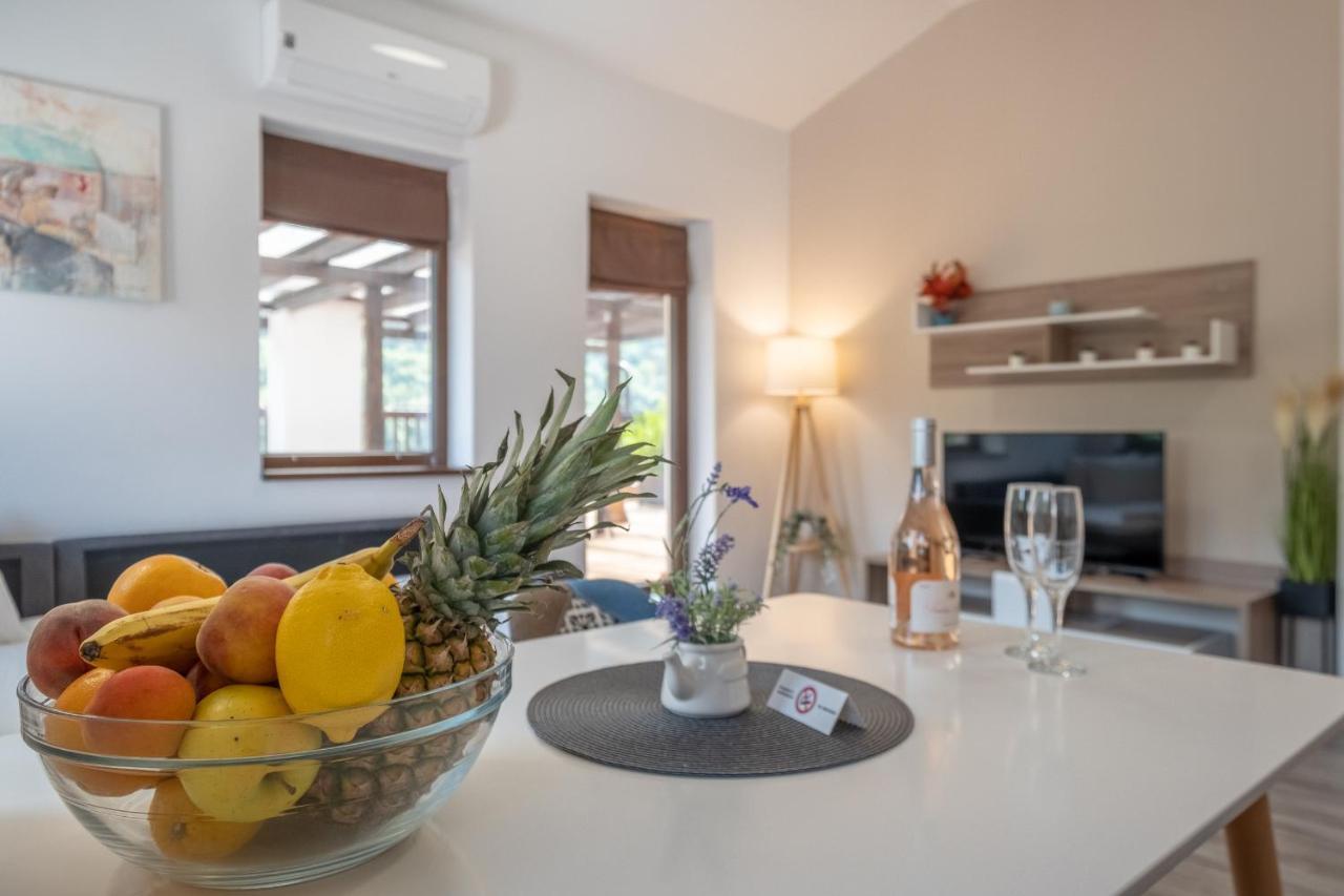 Tarnovgrad Apartments - Free Parking Veliko Turnovo Bagian luar foto