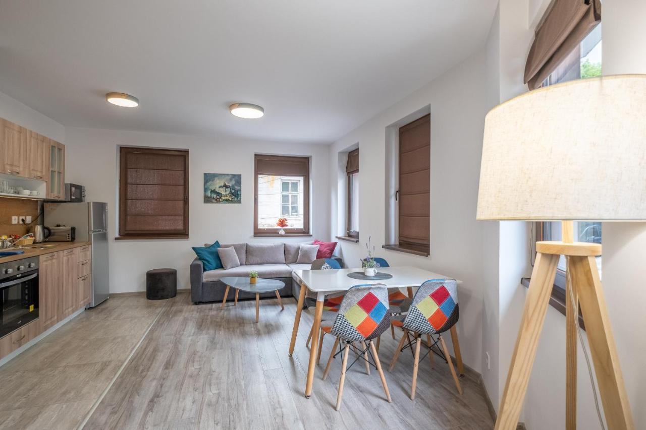 Tarnovgrad Apartments - Free Parking Veliko Turnovo Bagian luar foto