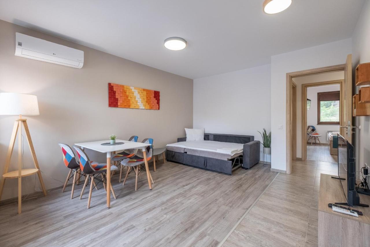 Tarnovgrad Apartments - Free Parking Veliko Turnovo Bagian luar foto