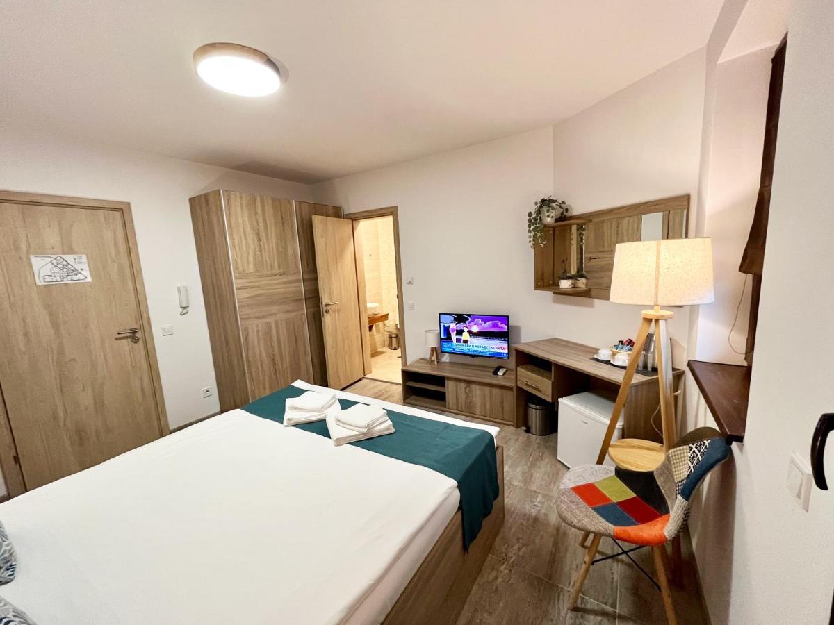 Tarnovgrad Apartments - Free Parking Veliko Turnovo Bagian luar foto